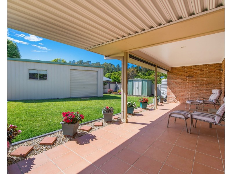 8 Tweed Place, Lake Cathie NSW 2445