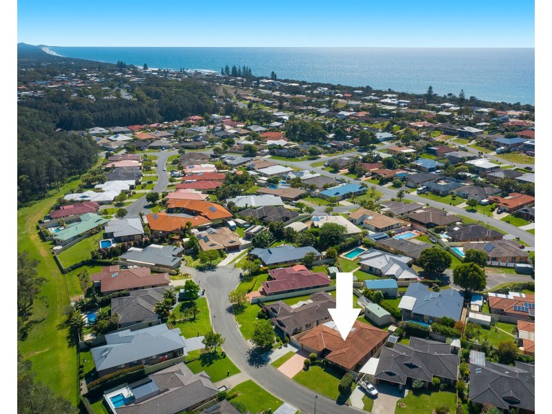 8 Tweed Place, Lake Cathie NSW 2445
