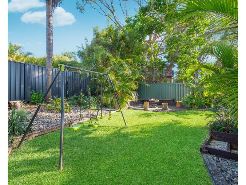 13 Banjora Place, Lake Cathie NSW 2445