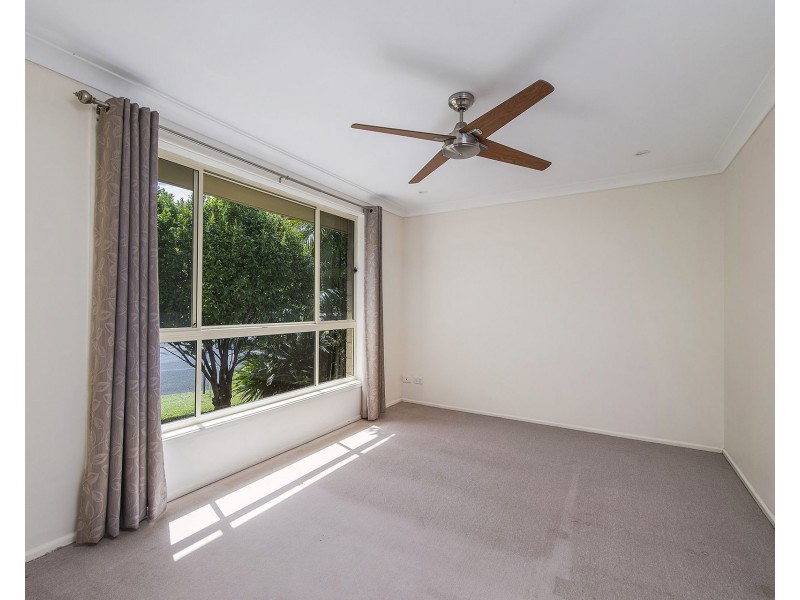 24 Abel Tasman Drive, Lake Cathie NSW 2445