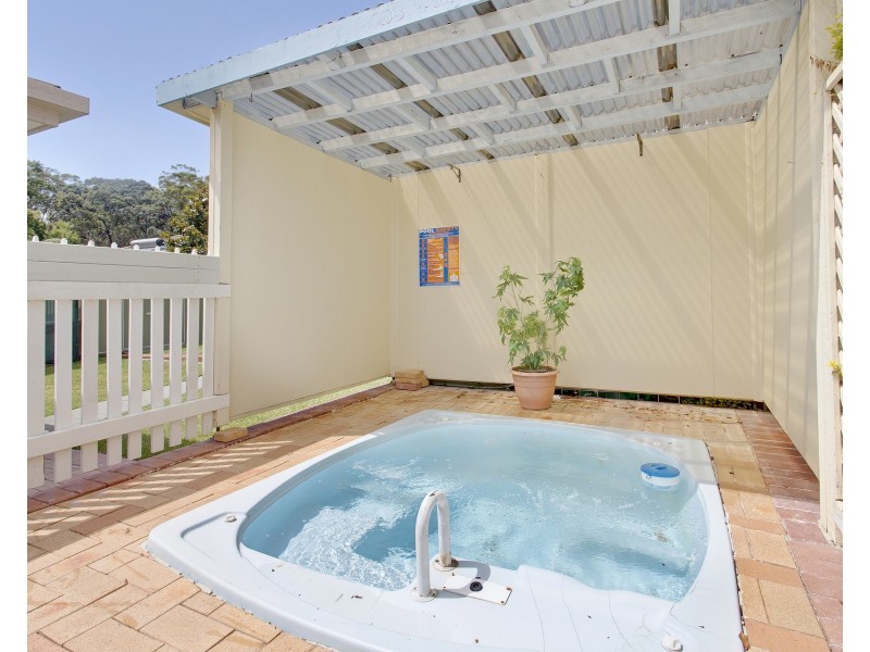 5 Bass Avenue, Laurieton NSW 2443