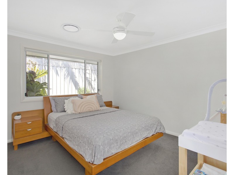 16 St Lucia Place, Bonny Hills NSW 2445