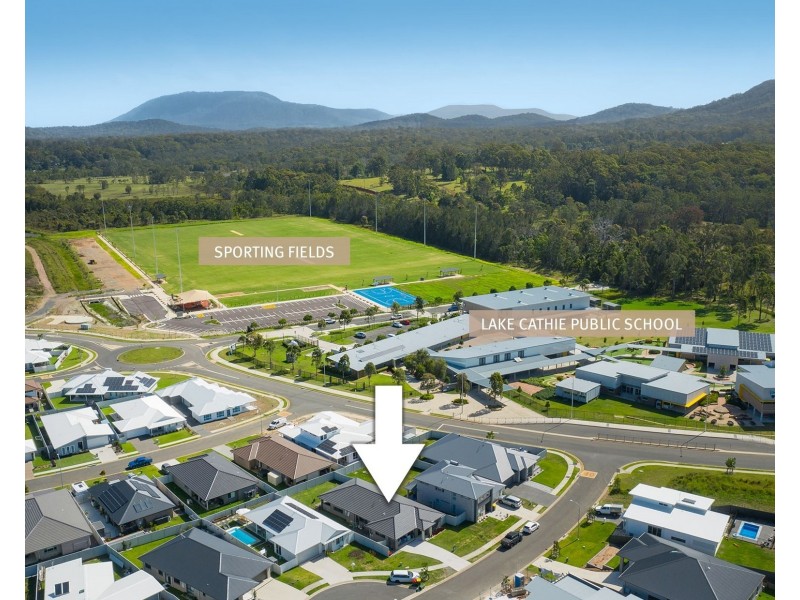 6 Barbuda Way, Lake Cathie NSW 2445