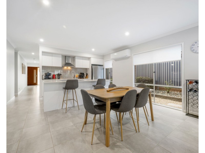 20 Antigua Avenue, Lake Cathie NSW 2445