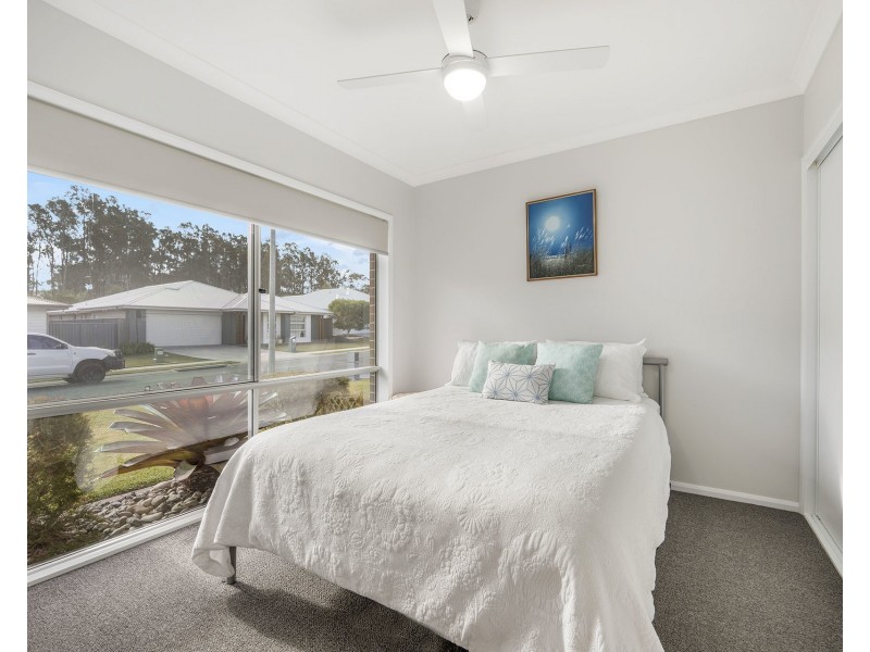 20 Antigua Avenue, Lake Cathie NSW 2445