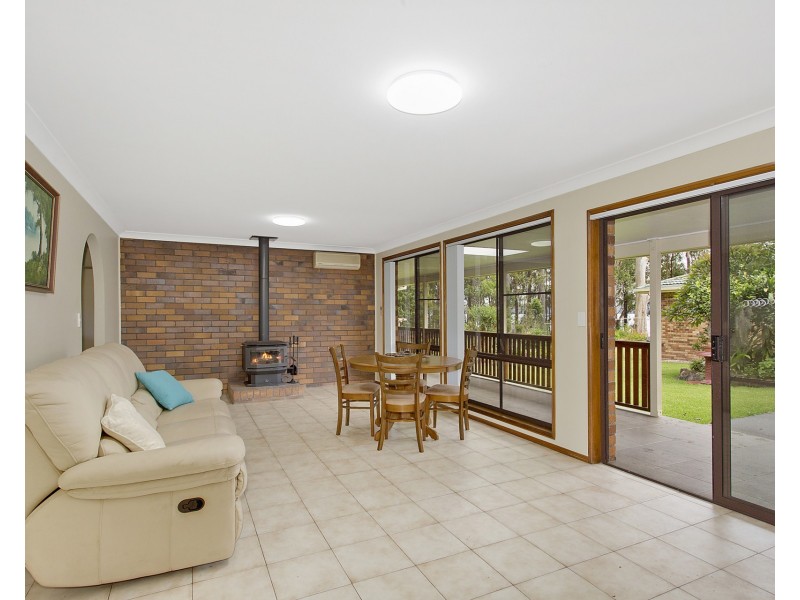 25 St Albans Way, West Haven NSW 2443