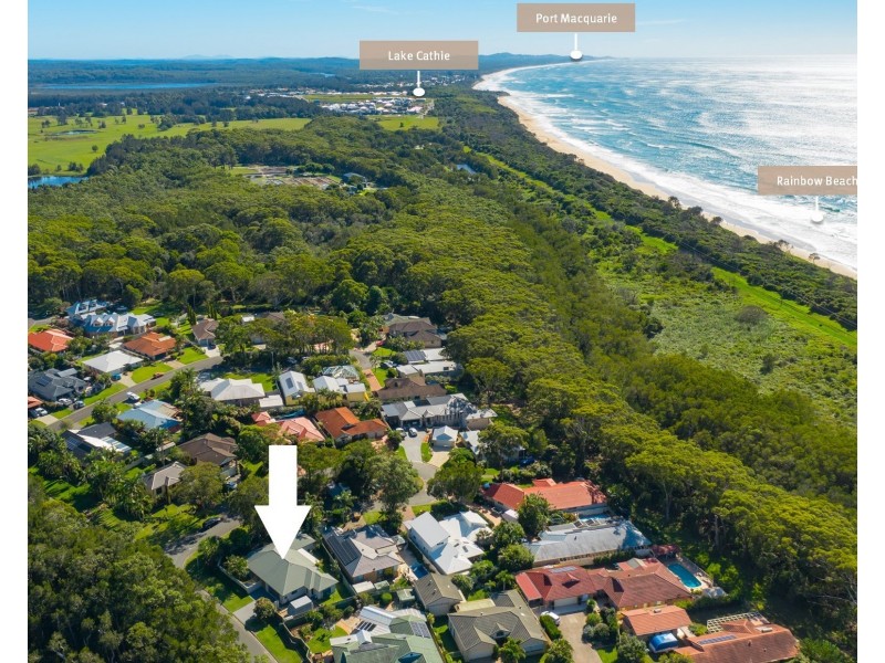 1 Driftwood Court, Bonny Hills NSW 2445