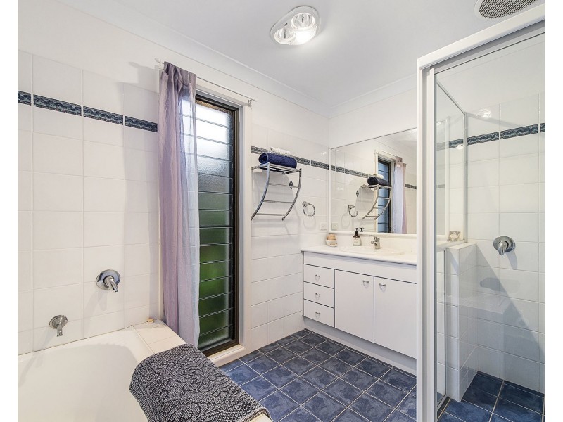 1 Driftwood Court, Bonny Hills NSW 2445