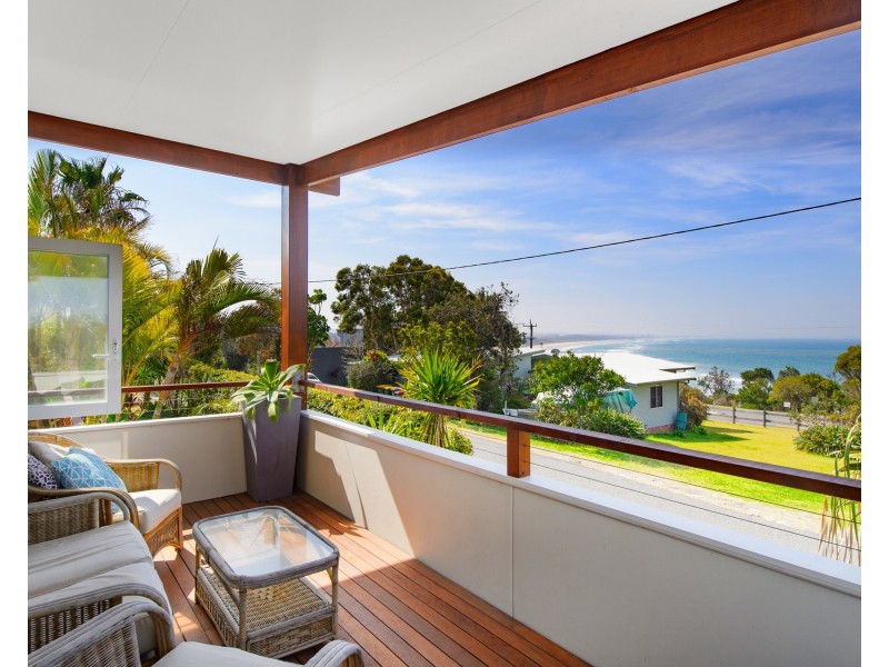 27 Graham Street, Bonny Hills NSW 2445