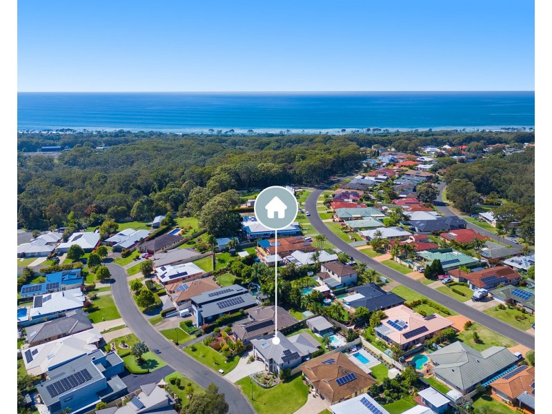 6 Grenadines Way, Bonny Hills NSW 2445
