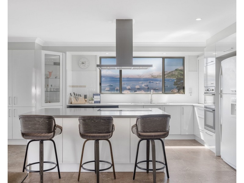 6 Grenadines Way, Bonny Hills NSW 2445