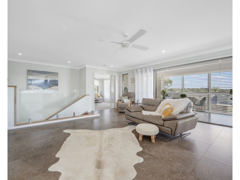 6 Grenadines Way, Bonny Hills NSW 2445