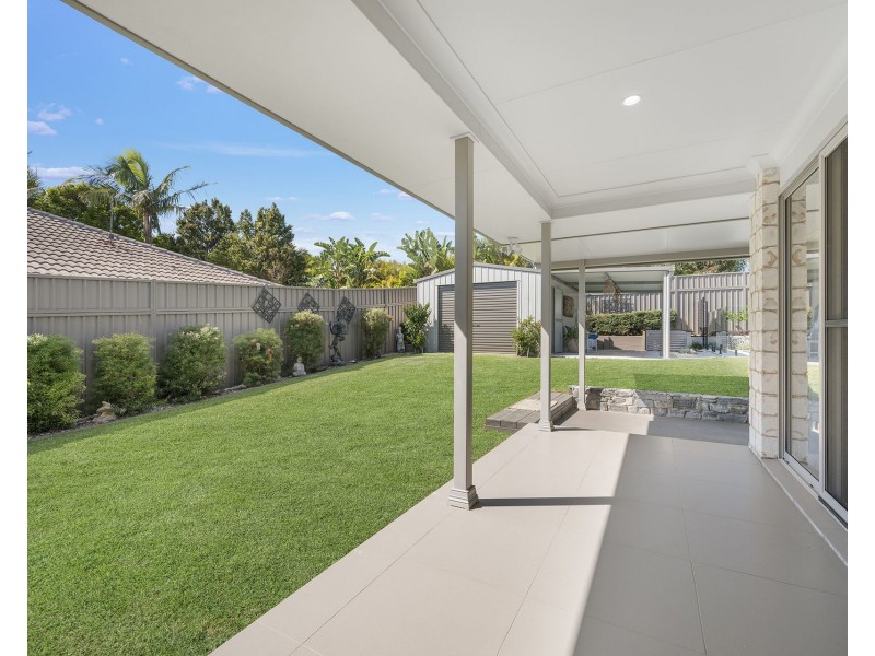 6 Grenadines Way, Bonny Hills NSW 2445