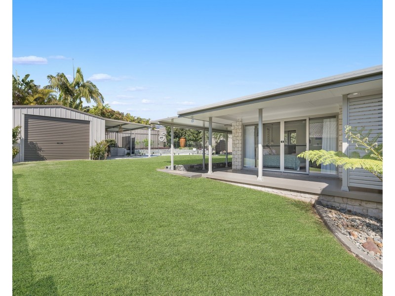 6 Grenadines Way, Bonny Hills NSW 2445