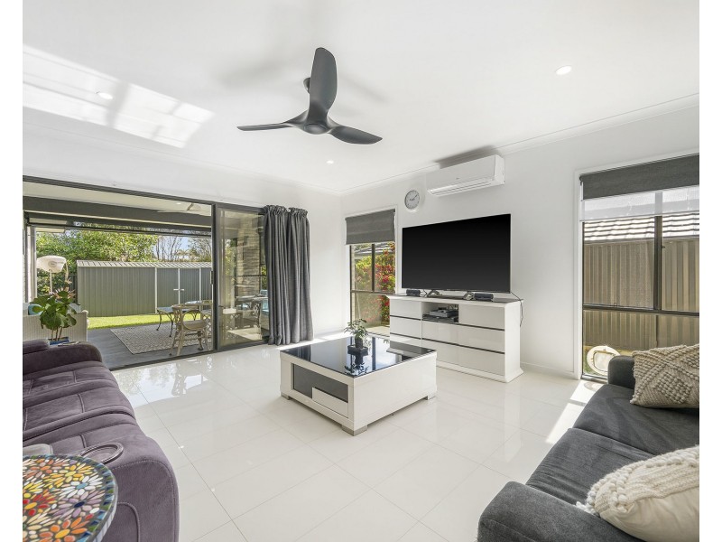 30 Summer Circuit, Lake Cathie NSW 2445