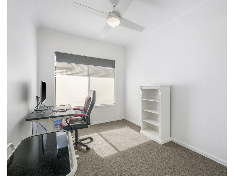 30 Summer Circuit, Lake Cathie NSW 2445