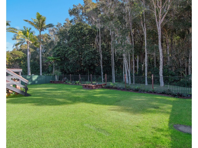 83 Fiona Crescent, Lake Cathie NSW 2445