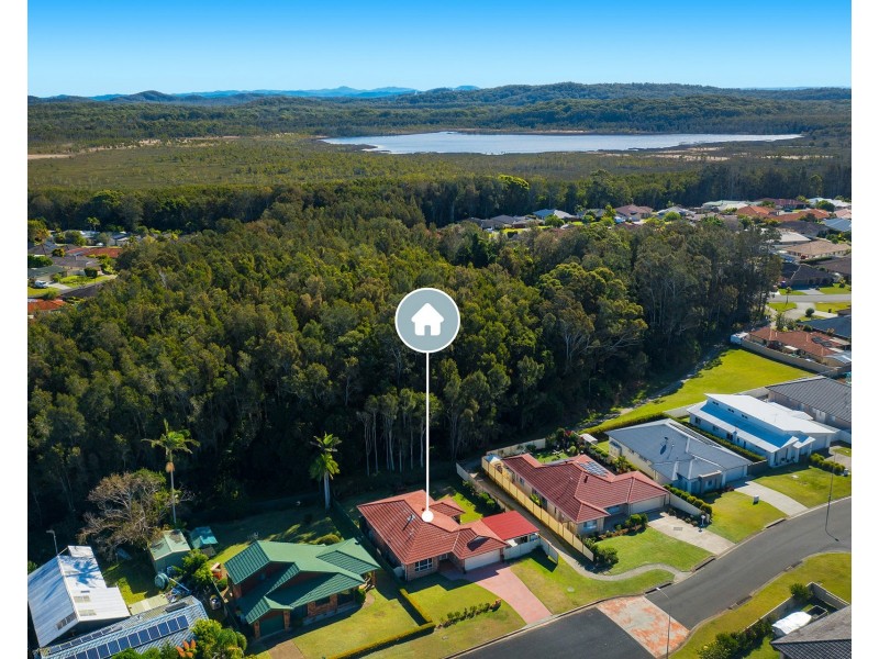 83 Fiona Crescent, Lake Cathie NSW 2445