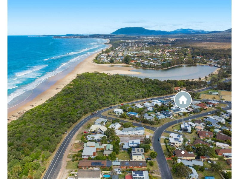 11 Koribah Avenue, Lake Cathie NSW 2445