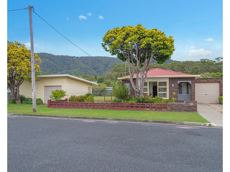 6 George Street, Laurieton NSW 2443