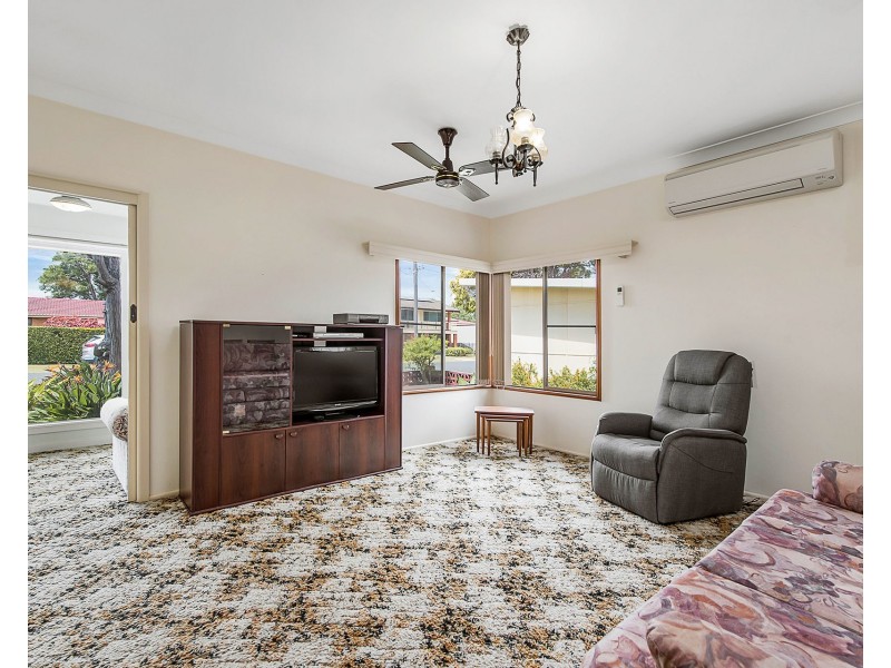 6 George Street, Laurieton NSW 2443