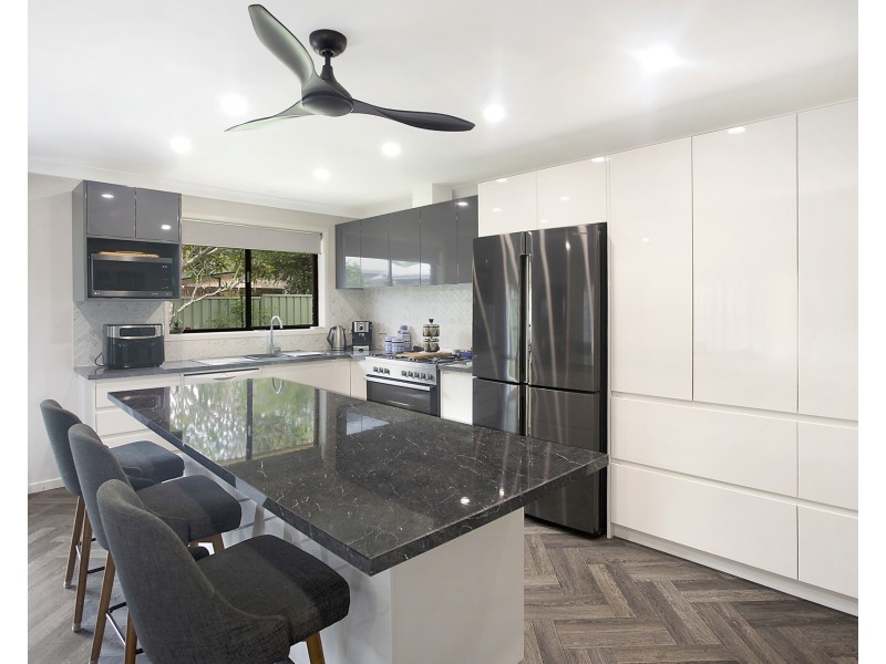 3/34 Lake Street, Laurieton NSW 2443