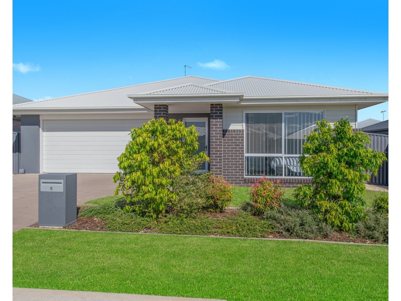 6 Antilles Way, Lake Cathie NSW 2445