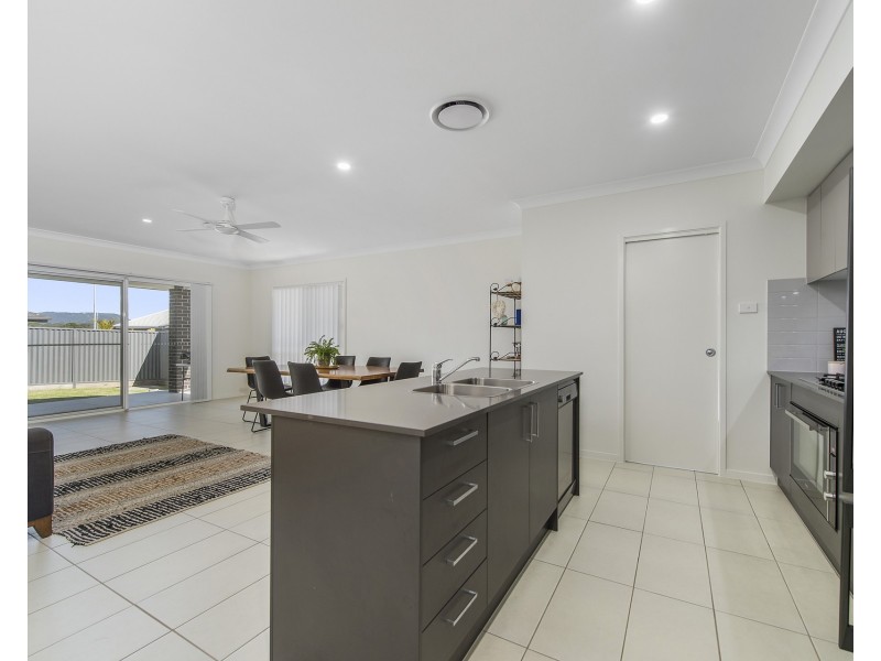 6 Antilles Way, Lake Cathie NSW 2445