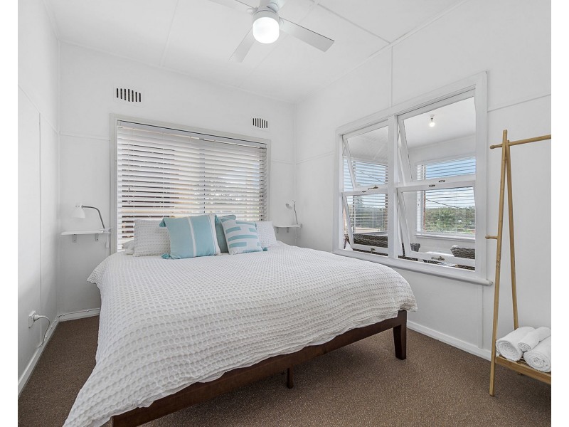 977 Ocean Drive, Bonny Hills NSW 2445