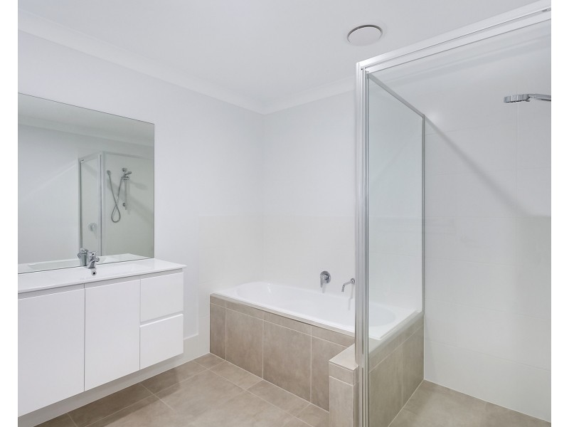 5A Seahorse Rise, Lake Cathie NSW 2445