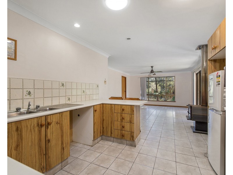 50 Tallong Drive, Lake Cathie NSW 2445