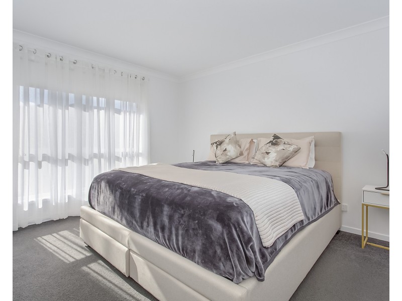 5 Satinwood Crescent, Kew NSW 2439
