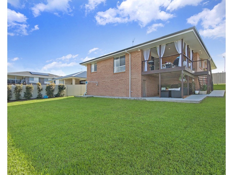 5 Satinwood Crescent, Kew NSW 2439