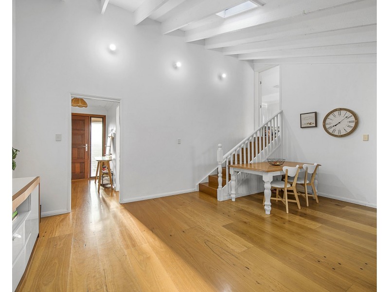 16 John Phillip Drive, Bonny Hills NSW 2445