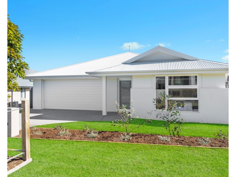 6 Anegada Road, Lake Cathie NSW 2445
