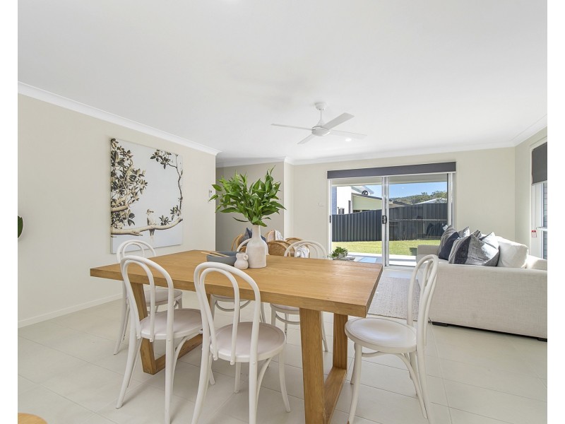 6 Anegada Road, Lake Cathie NSW 2445