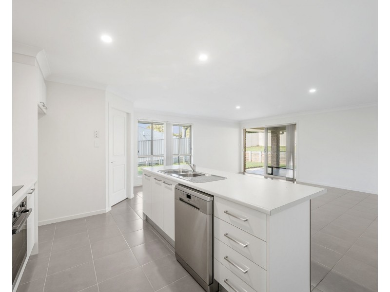 7 Hungerford Place, Bonny Hills NSW 2445