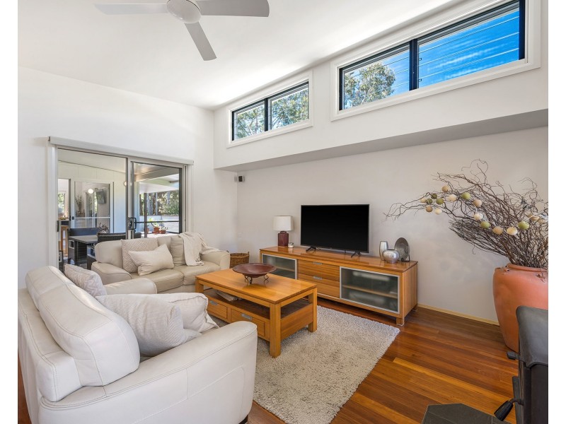 1006 Ocean Drive, Bonny Hills NSW 2445