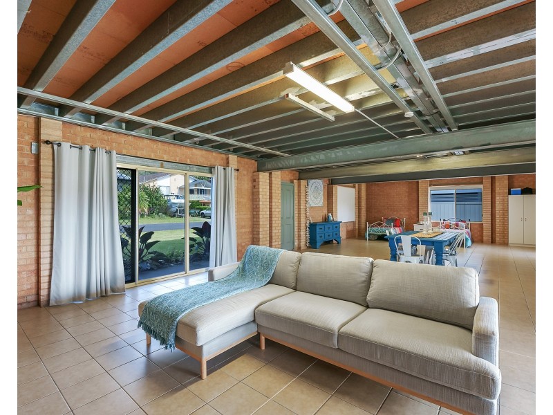 39 Bell Street, Dunbogan NSW 2443