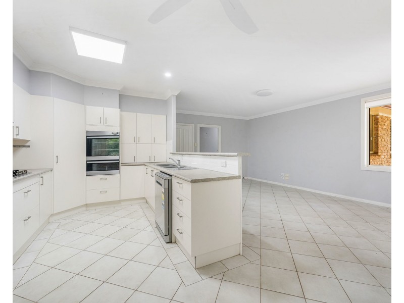 2 Rosewood Court, Lakewood NSW 2443