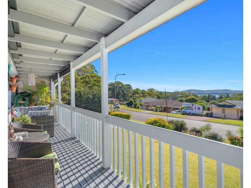 26 Waterview Crescent, West Haven NSW 2443