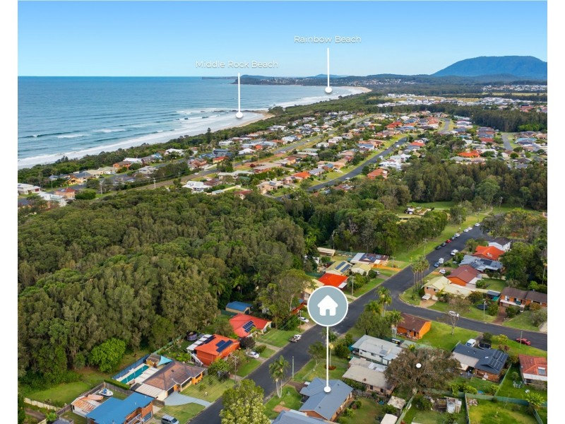 7 Mullaway Road, Lake Cathie NSW 2445