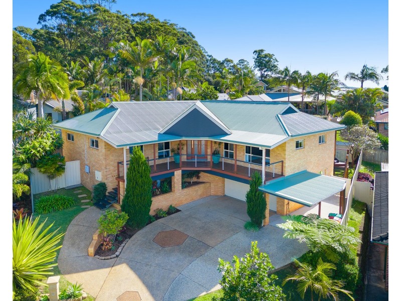 5 Woods Place, Bonny Hills NSW 2445