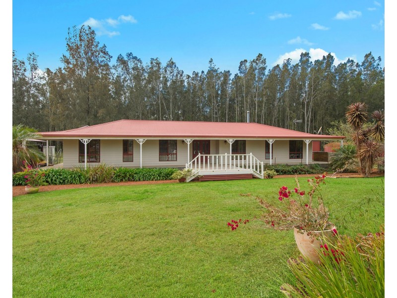 41 Springhill Place, Lake Cathie NSW 2445