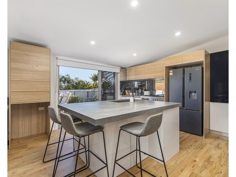1511 Ocean Drive, Lake Cathie NSW 2445