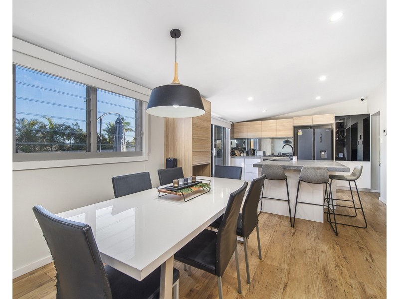 1511 Ocean Drive, Lake Cathie NSW 2445