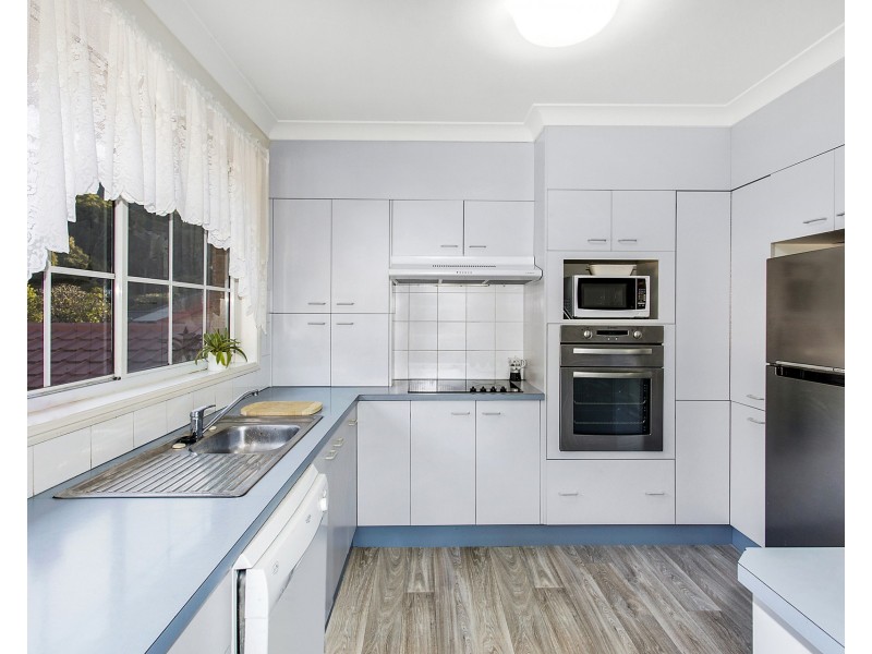 12 Gow Place, Laurieton NSW 2443