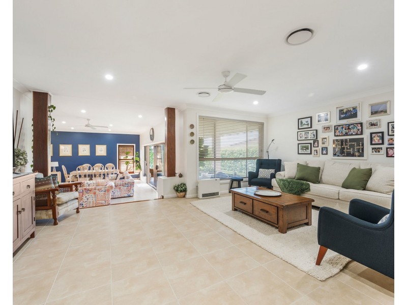 11 Rainbow Beach Drive, Bonny Hills NSW 2445