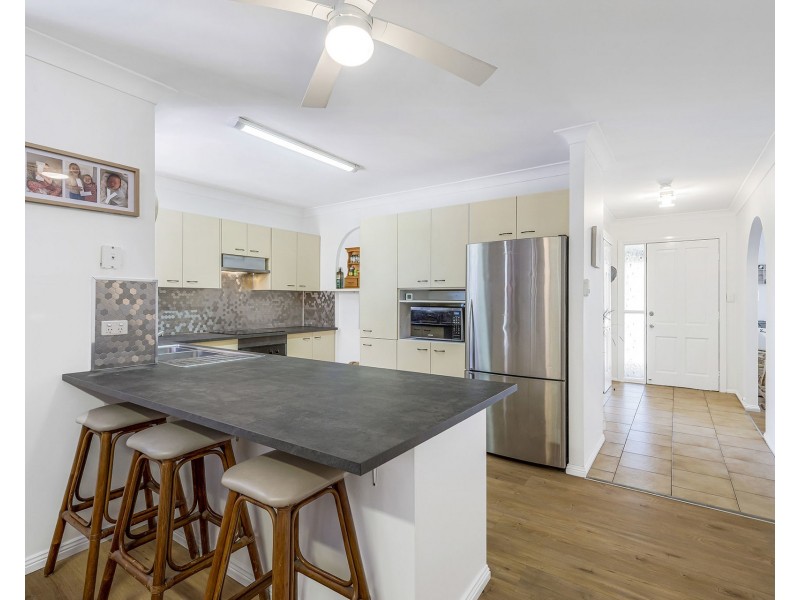 9 Victoria Place, West Haven NSW 2443