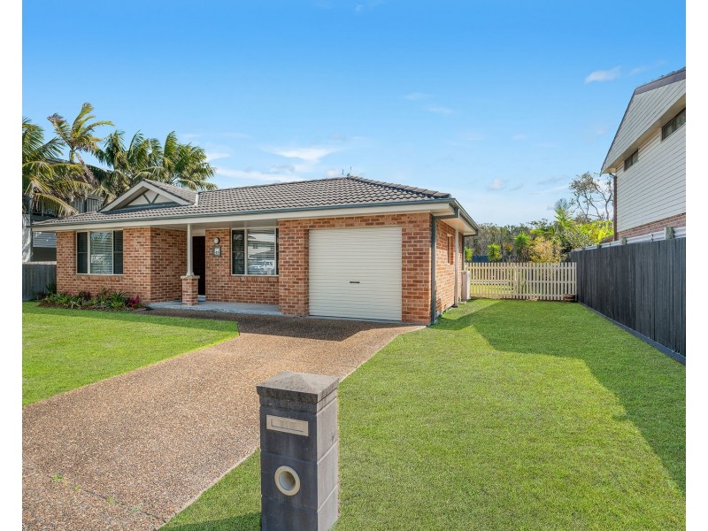 49 Chepana Street, Lake Cathie NSW 2445